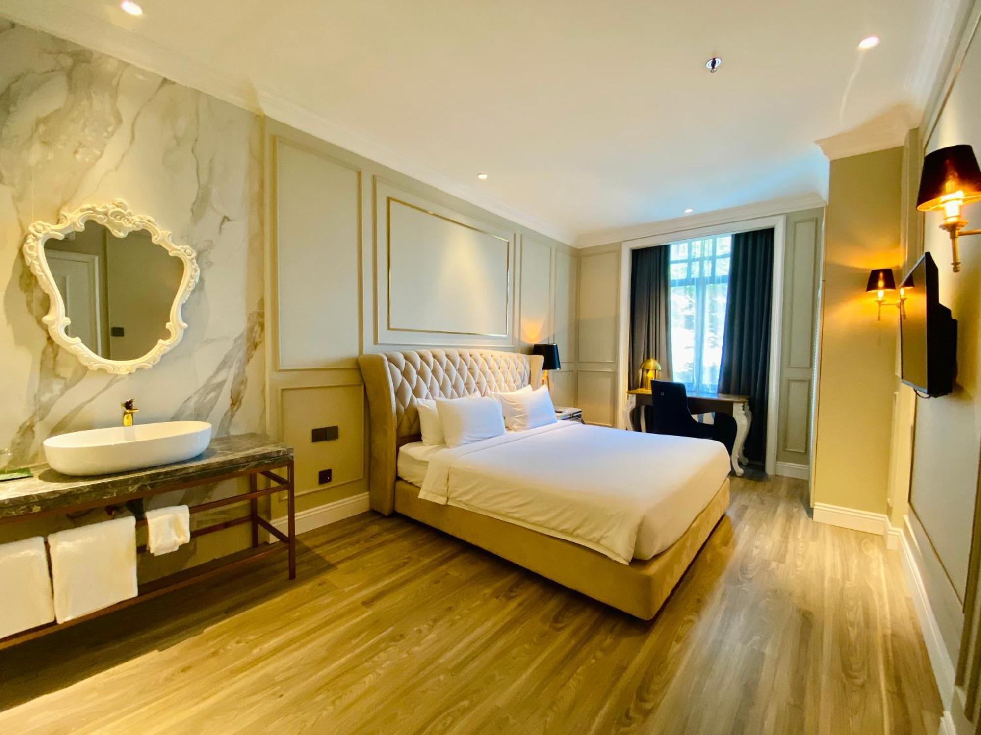 Grand Eska Hotel & Suites Batam Nagoya Exterior foto