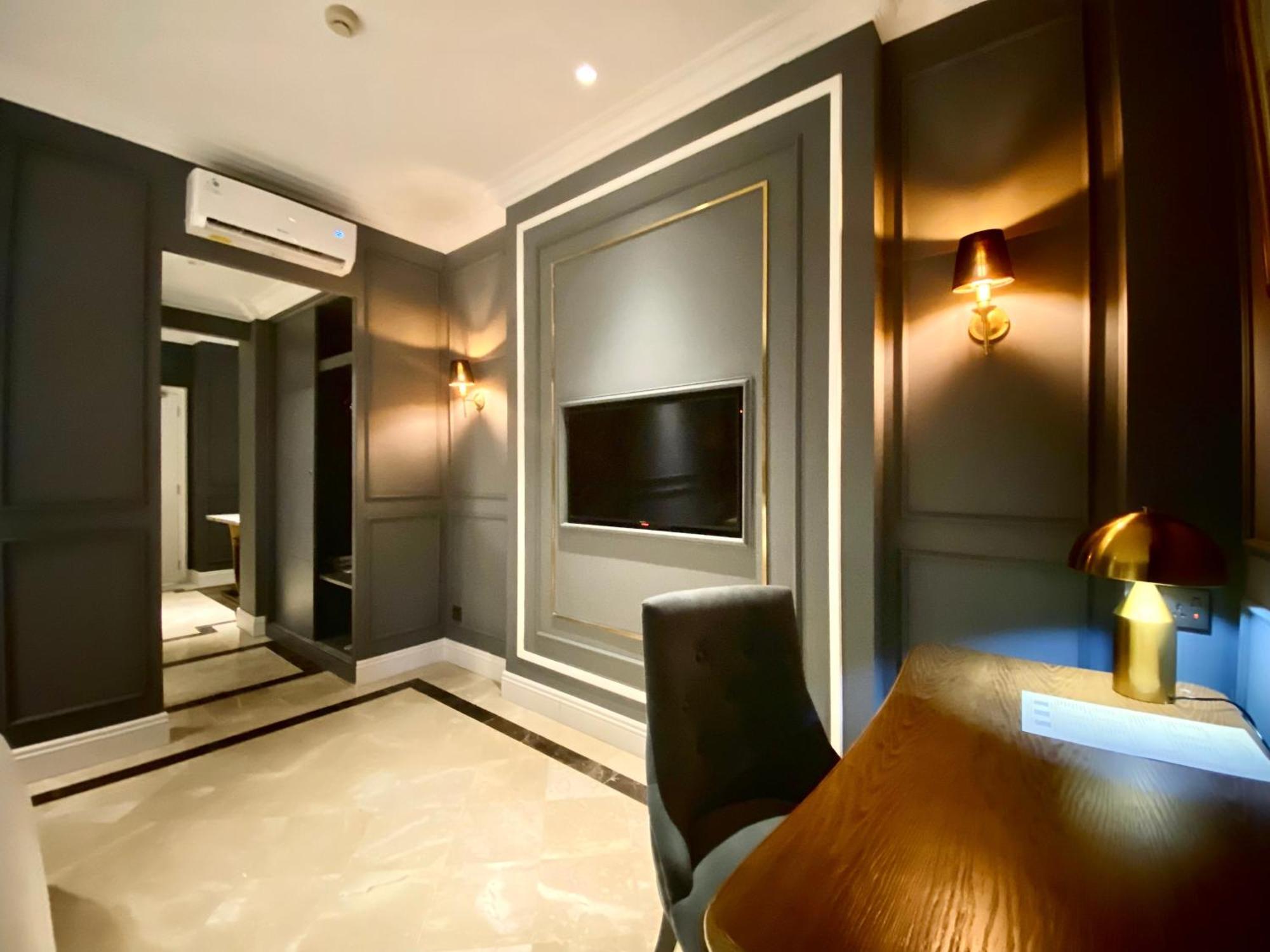 Grand Eska Hotel & Suites Batam Nagoya Exterior foto