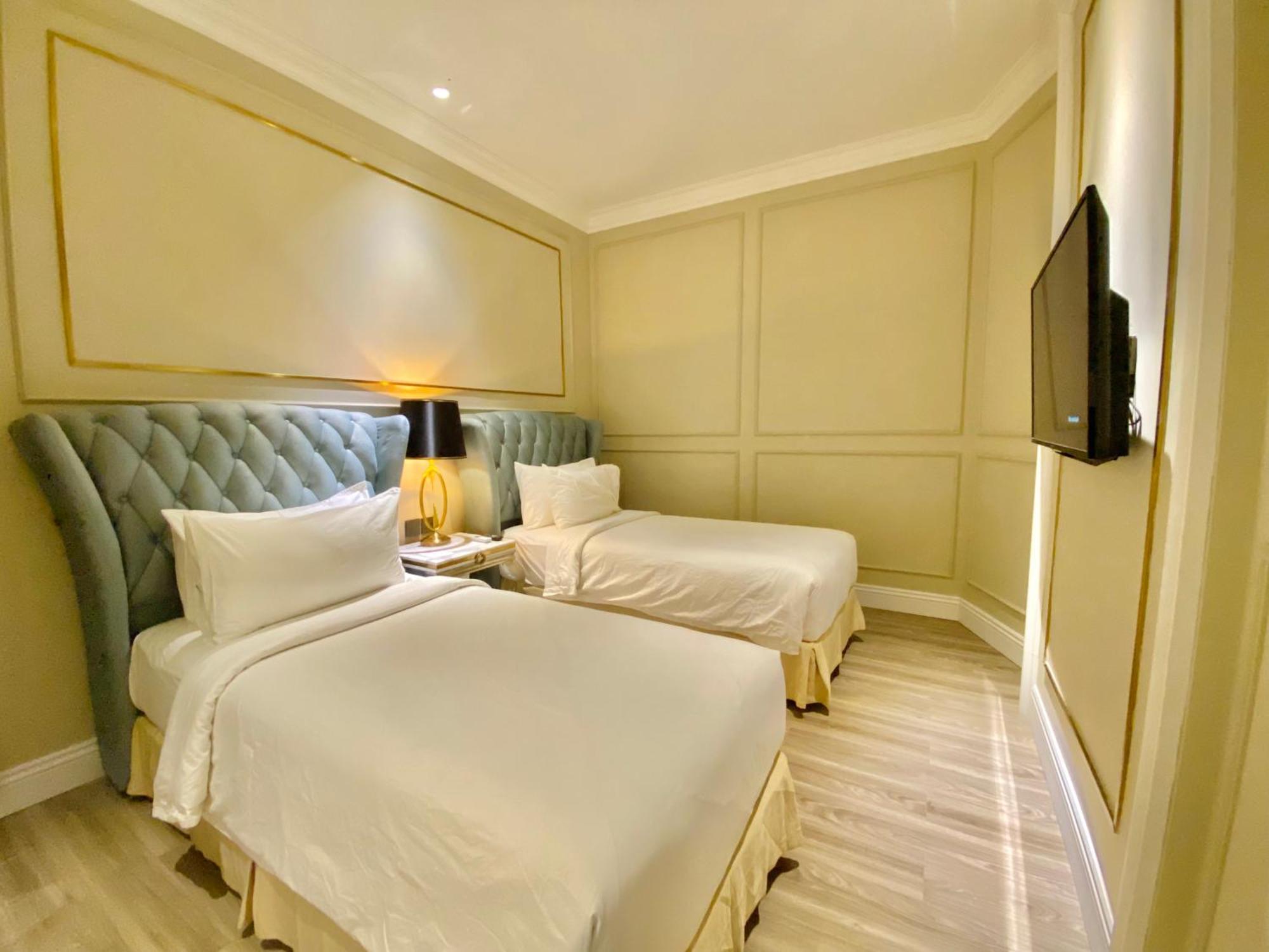 Grand Eska Hotel & Suites Batam Nagoya Exterior foto